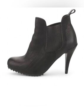 Pedro Garcia Black Leather High Heel Ankle Boots Women’s Size 9–9.5
